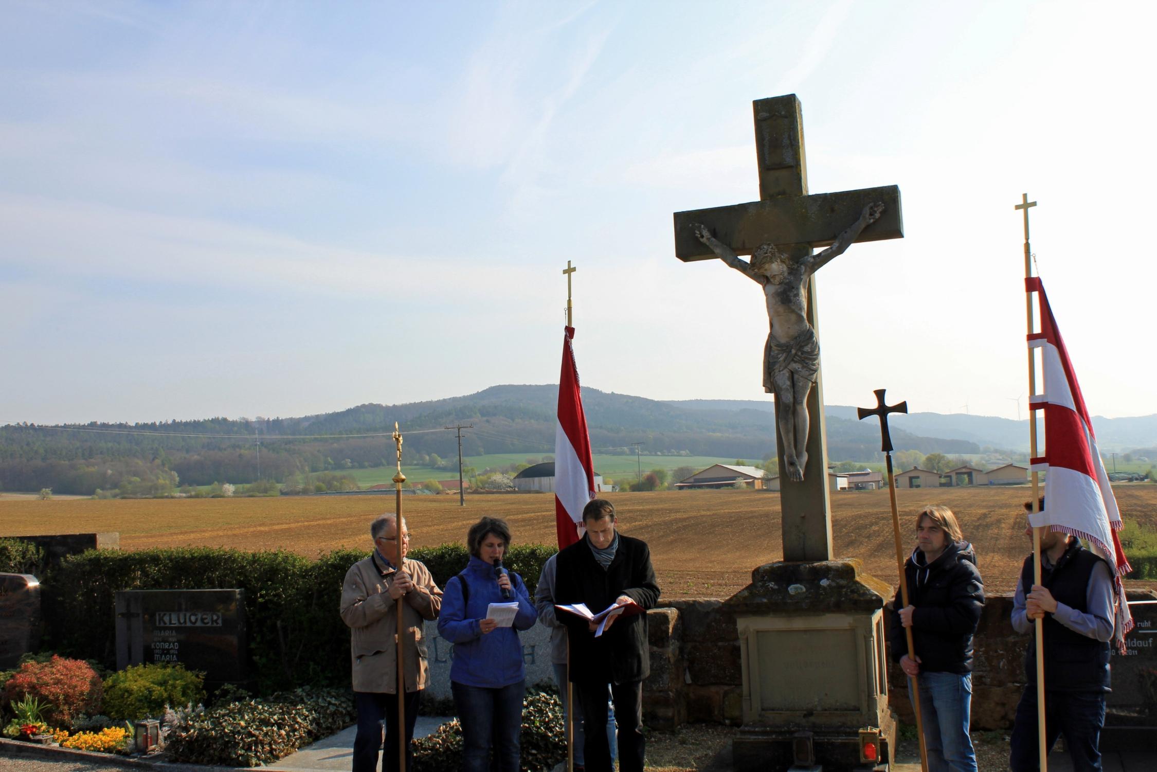 Kreuzweg-Bittgang Karfreitag 2017